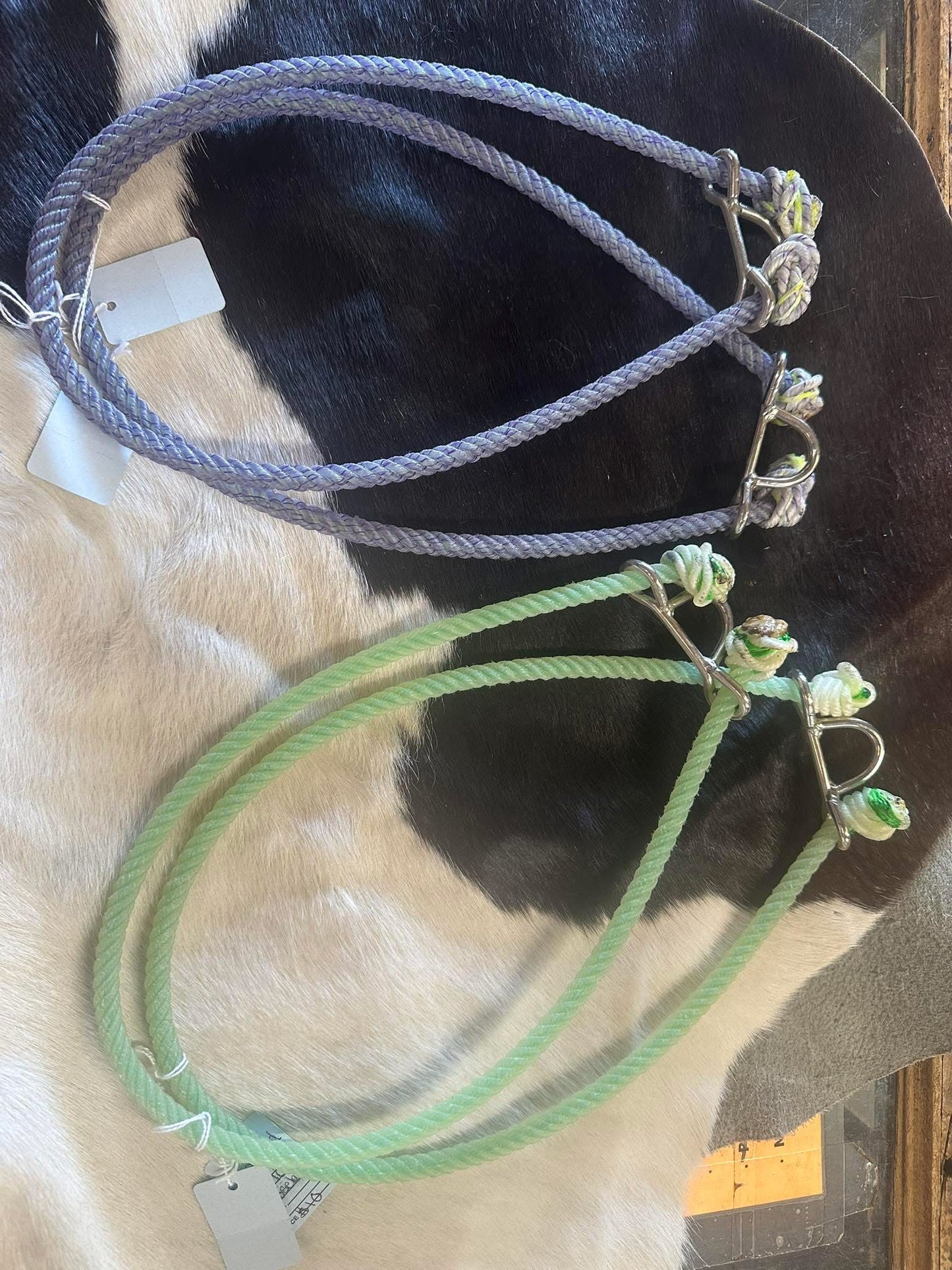 Plain tie down style nose band