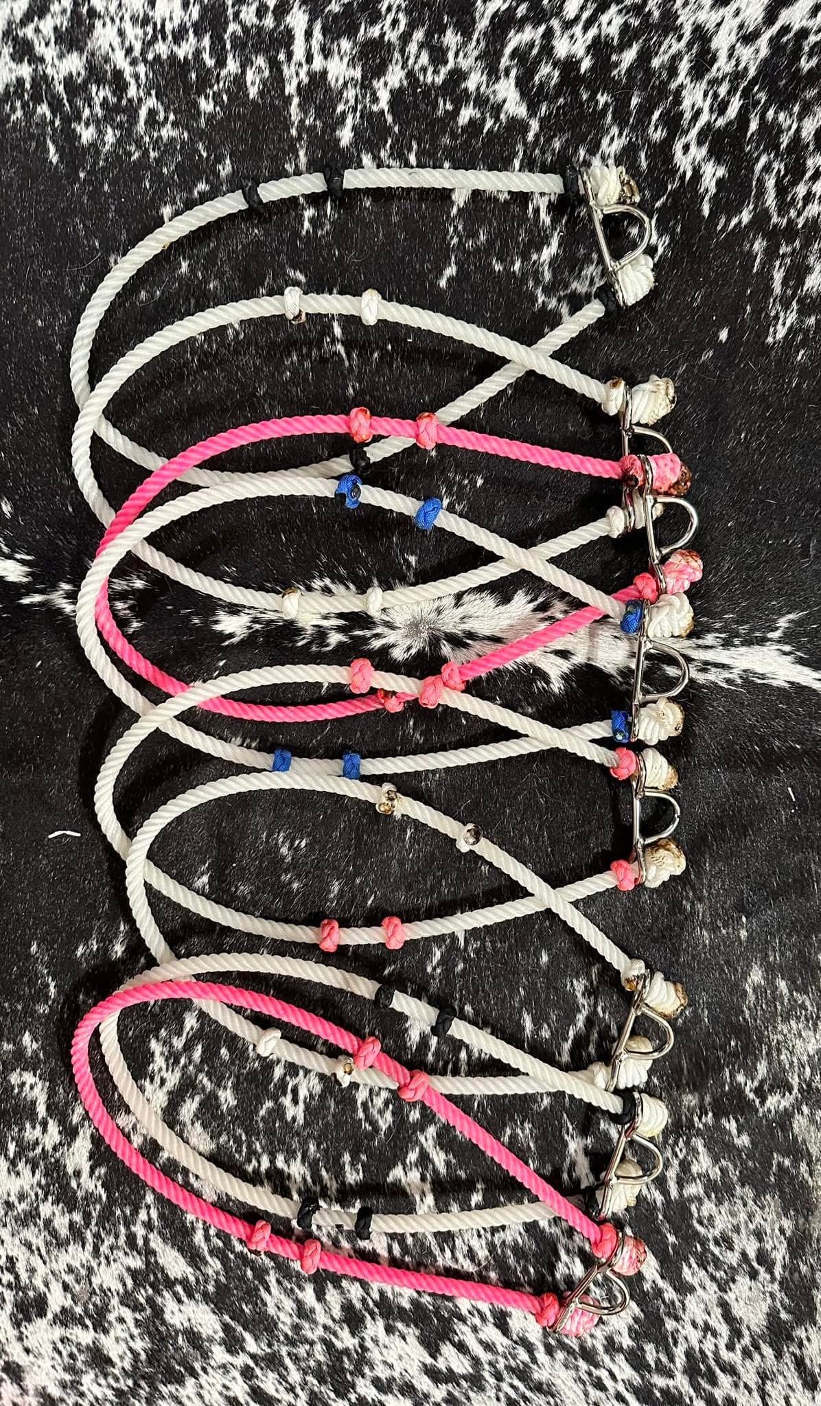 Plain tie down style nose band